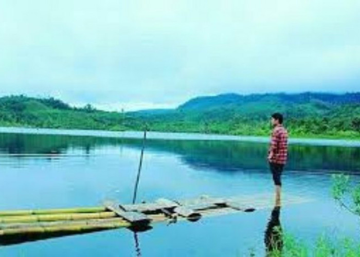 Diluar Nalar! Ternyata Ini Misteri Dibalik Keindahan Danau Deduhuk Muara Enim, Ada Apa?