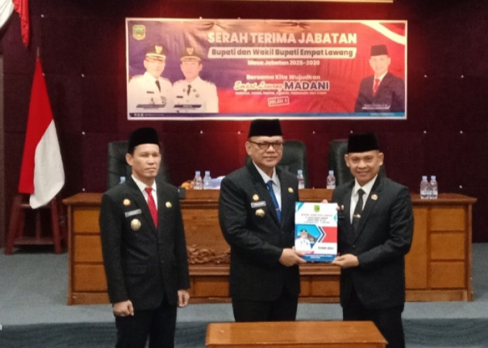 Serah Terima Jabatan Bupati dan Wakil Bupati Empat Lawang 2025–2030 Berlangsung Khidmat