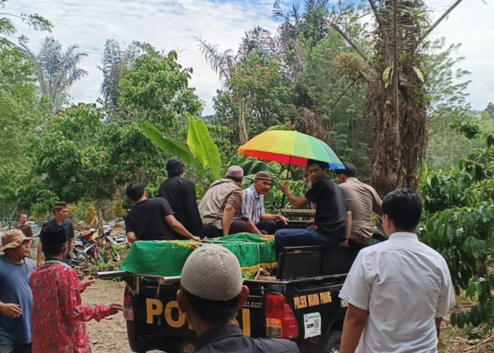 Polri Tunjukkan Wajah Humanis, Mobil Patroli Disulap Jadi Layanan Antar Jenazah Gratis di Empat Lawang