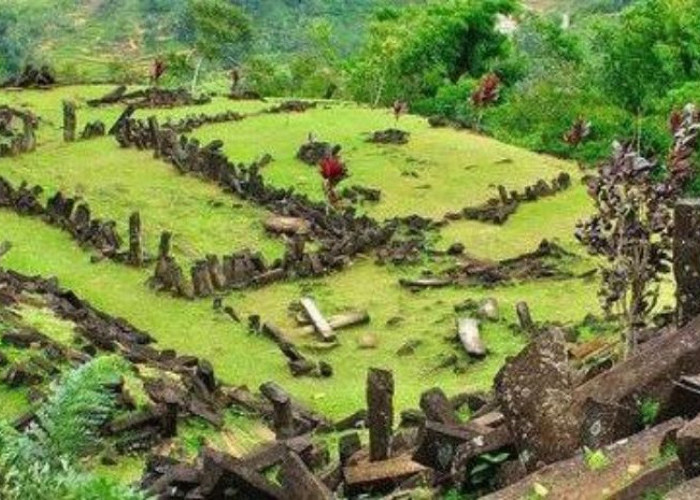 Piramida Tertua di Bumi: Misteri Gunung Padang di Cianjur, Jawa Barat