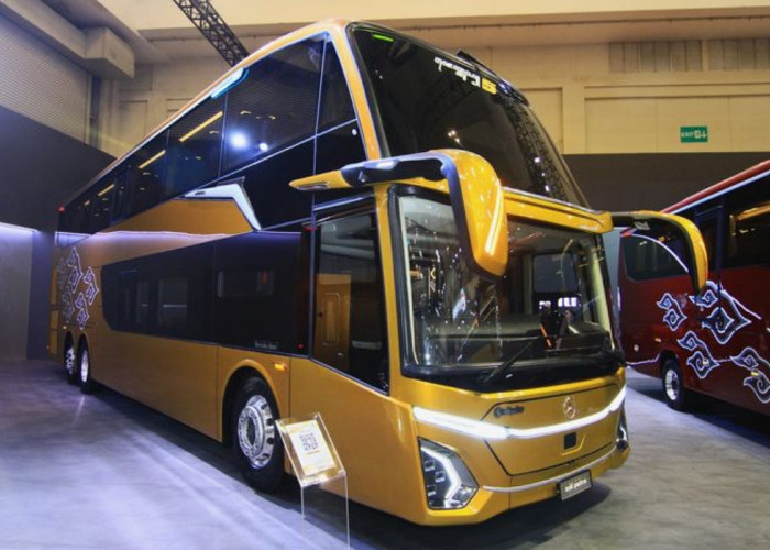 Peluncuran Perdana Bus Mercedes-Benz O500 RSD 2445 di Asia oleh DCVI