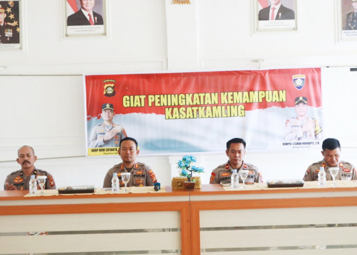 Kapolres Lahat Buka Langsung Pelatihan Peningkatan Kemampuan Kasatkamling