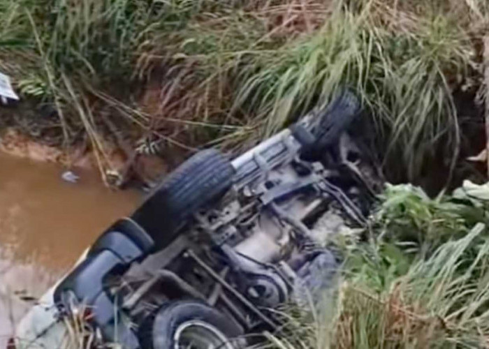 Diduga Mengantuk, Pengemudi Pajero Sport Terjun ke Sungai di Musi Rawas, Lima Penumpang Selamat