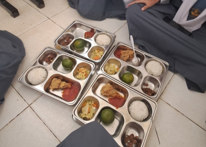 Guru Besar FKUI Ingatkan Pentingnya Menghabiskan Makanan Bergizi Gratis di Tempat untuk Cegah Risiko Keamanan 