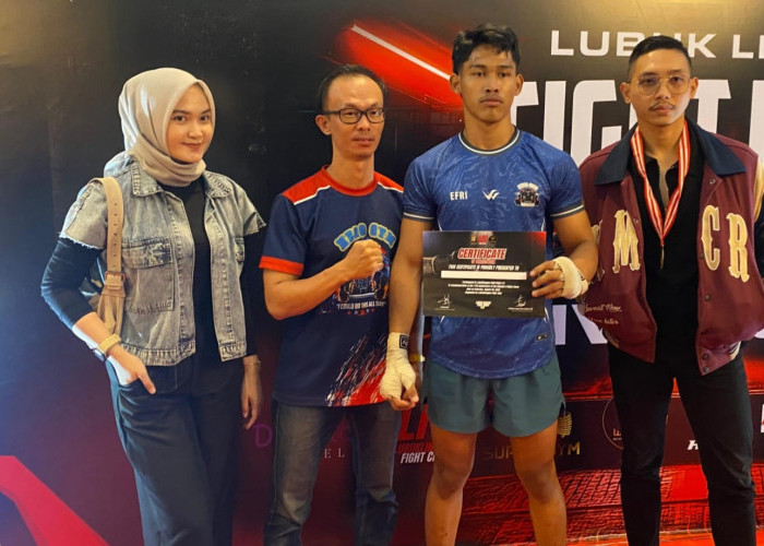 Atlit Boxing Empat Lawang Tampil Beringas, Menang TKO di Ronde Pertama