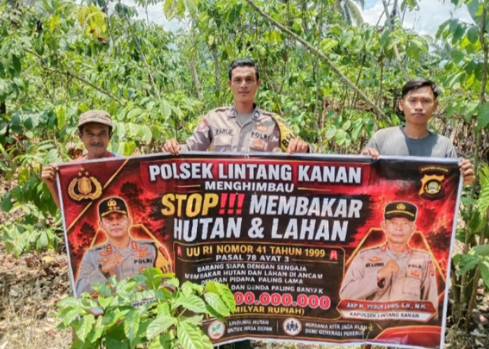 Cegah Karhutla Sejak Dini, Polsek Lintang Kanan Gencarkan MAKMANO KARHUTLA dari Rumah ke Rumah
