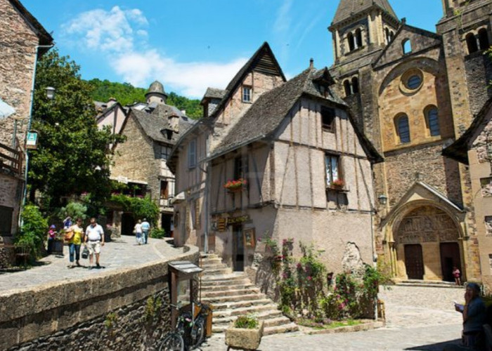 Keabadian Bangunan Abad Pertengahan: Mengapa Mereka Tetap Kokoh dan Terus Digunakan Hingga Sekarang?