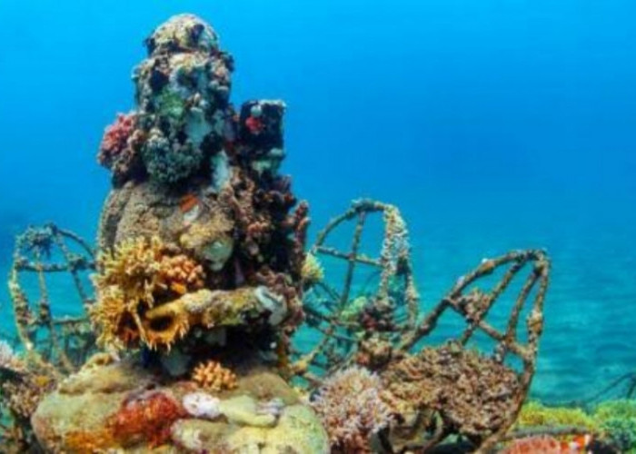 Kuil Pemuteran Bawah Laut, Keajaiban di Dasar Laut yang Seram