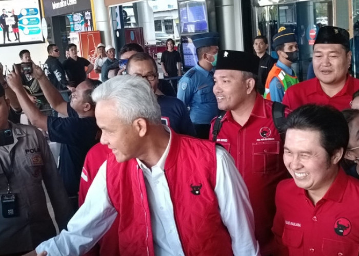 Ganjar Pranowo Hadir di Tengah Ribuan Kader dan Simpatisan PDIP Sumsel
