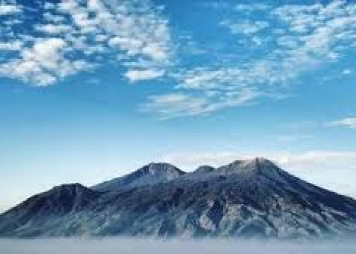 Gunung Arjuno, Misteri dan Keindahan di Puncak Jawa Timur