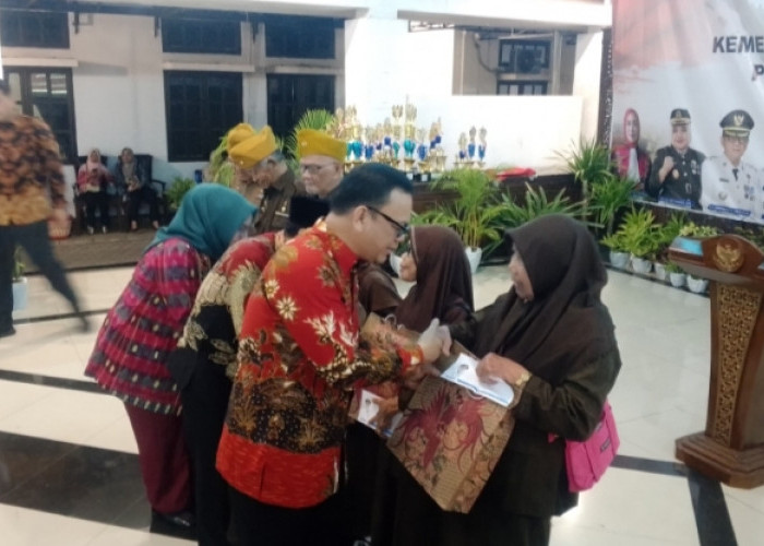 25 Veteran dan Janda Veteran Terima Tali Asih pada Resepsi Malam Kenegaraan HUT ke-80 RI di Empat Lawang