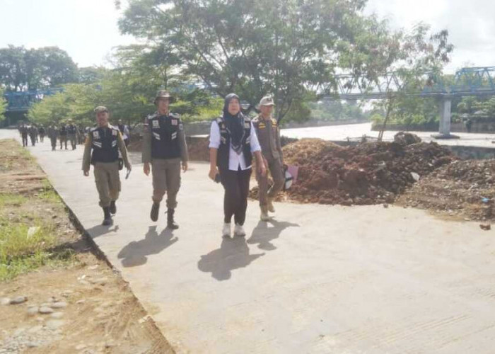 Pemkab Lahat Tertibkan Bangunan Liar di RTH Tepian Ayek Lematang