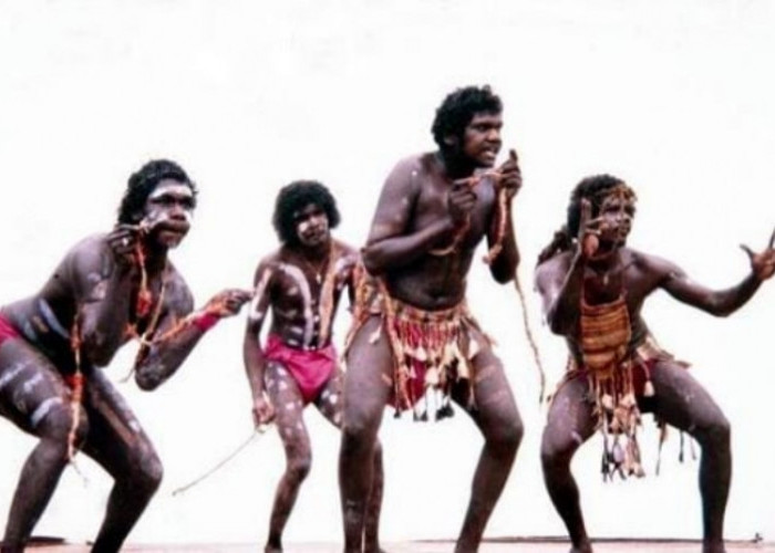 Mitos Aborigin Australia: Penjaga Alam dan Makhluk Spiritual