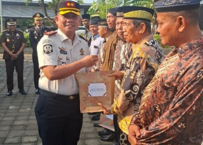  Kalapas Empat Lawang Hadiri Upacara Hari Bhayangkara ke-80, Tegaskan Sinergi Lapas dan Polri Semakin Solid