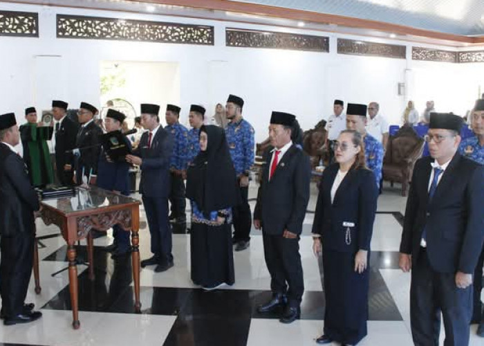 Pj Bupati Empat Lawang Lantik Pejabat Administrator dan Pengawas