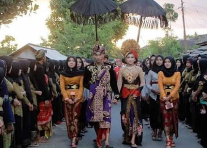 Mengintip Tradisi 'Kawin Culik' Suku Sasak Sade di Lombok yang Masih Langgeng