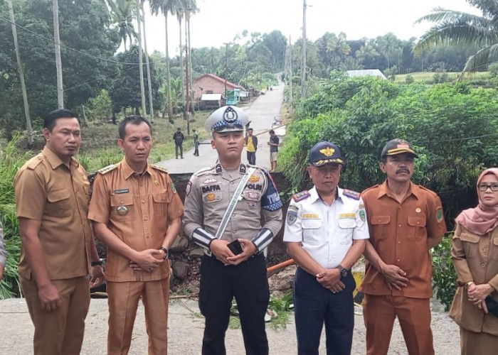 Jalan Provinsi Empat Lawang–Pagaralam Putus Total, Camat Muara Pinang Umumkan Jalur Alternatif!