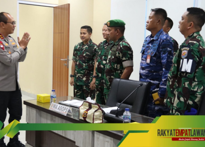Kapolda Sumsel Pimpin Rapat Konsolidasi Pengamanan TPS dan Sispamkota TNI-Polri