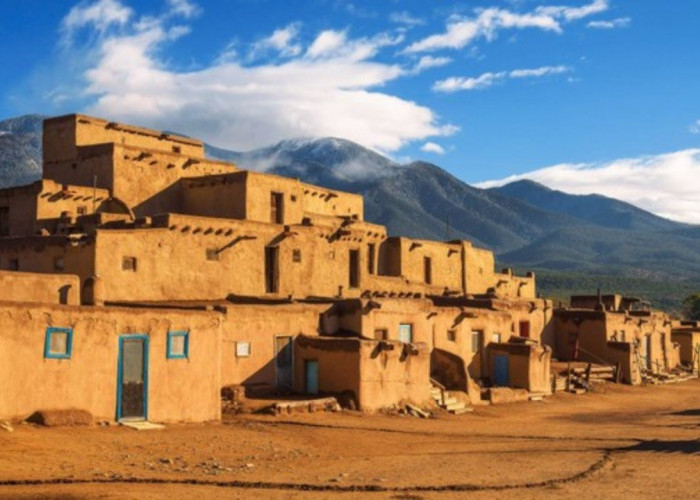 Hum Taos: Fenomena Misterius di Kota Kecil New Mexico