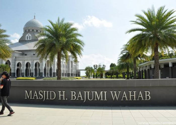 Masjid H Bajumi Wahab, Pesona Megah ala Timur Tengah di Ogan Ilir