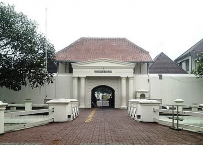 Menelusuri Jejak Sejarah di Museum Benteng Vredeburg Yogyakarta