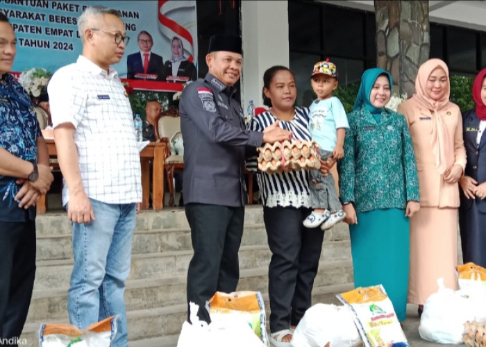 Pemkab Empat lawang Melalui Dinas Sosial Salurkan Bantuan Permakanan bagi Masyarakat Berisiko Stunting 