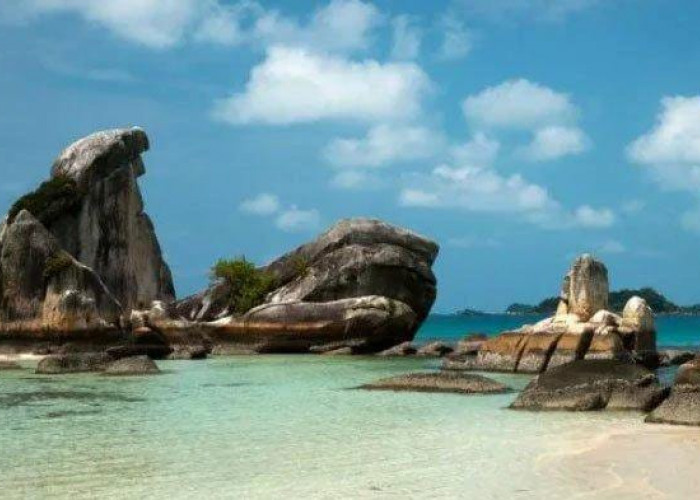 6 Rekomendasi Pantai di Bangka Wajib Dikunjungi, Nomor 2 Lokasi Syuting Laskar Pelangi