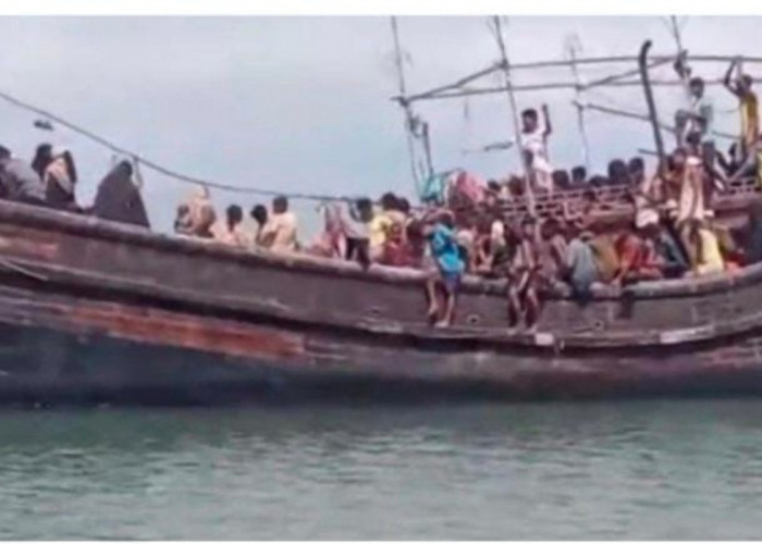 Aksi Nelayan di Aceh Menolak Kapal Pengungsi Rohingya di Laut Aceh