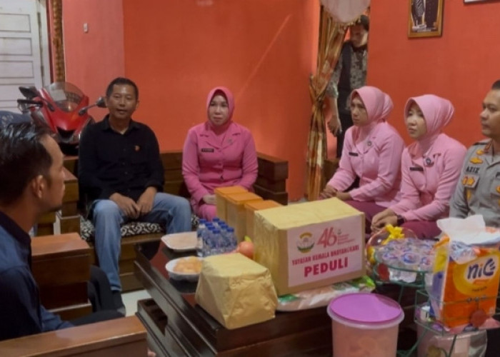 Kapolres Empat Lawang Tunjukkan Kepedulian, Jenguk Personel Sakit Lewat Kegiatan Anjangsana