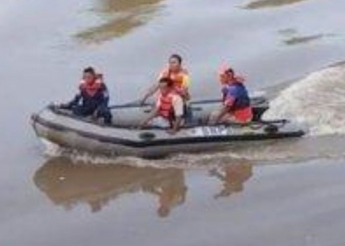 Lebaran Hari Pertama, Bocah 9 Tahun Hilang Terseret Arus Sungai Lematang