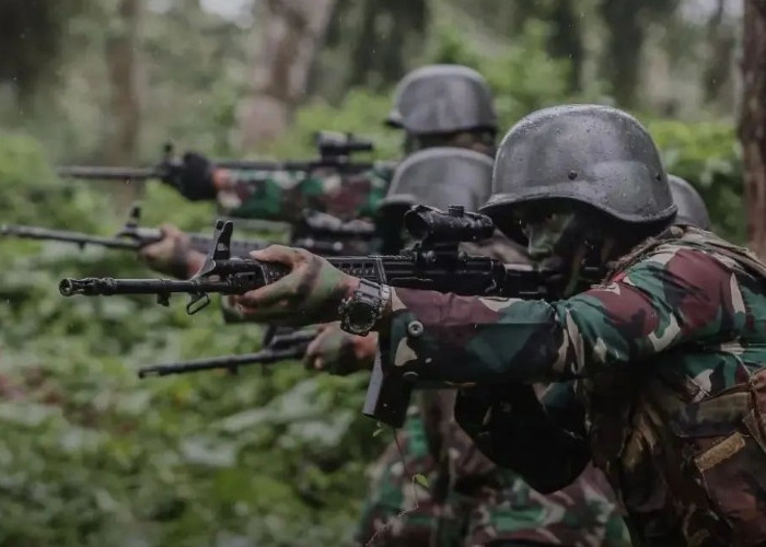 Evakuasi Penyerangan Pos TNI, 4 Gugur 6 Alami Trauma