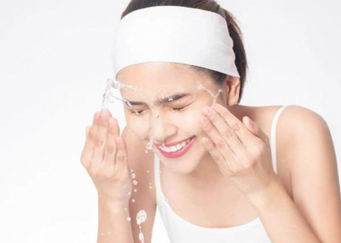 Manfaat Mencuci Wajah dengan Air Garam: Rahasia Kecantikan Alami