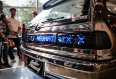 Interior Putih Bermotif Diamond, Honda Civic Super Nouva Roy Ricardo Padukan Gaya Retro dan Modern