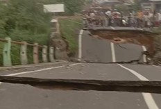 Jembatan Muara Dua di Prabumulih Ambruk, Akses Warga Terputus