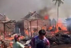 Kebakaran Hebat di Talang Benteng Empat Lawang, 5 Rumah Ludes Terbakar, Kerugian Ditaksir Rp980 Juta