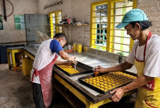 Dari Dapur Sederhana ke Pasar Luas, Kisah Yulianti Bangun Usaha Kue hingga Banjir Pesanan Berkat Dukungan BRI