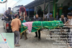 Polsek Muara Pinang Antar Jenazah Gratis dengan Mobil Patroli, Wujud Kepedulian Polri untuk Masyarakat