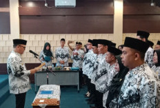 PGRI Empat Lawang Resmi Dikukuhkan, Bupati Joncik Dorong Guru Perkuat Profesionalisme