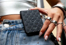 Motorola Razr Swarovski Bawa 35 Kristal, Ponsel Lipat Mewah dengan Kamera 50MP
