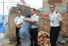 Bedah Rumah di Pakjo Jadi Simbol Kepedulian, Kakanwil Pemasyarakatan Sumsel Hadirkan Harapan Baru untuk Warga 